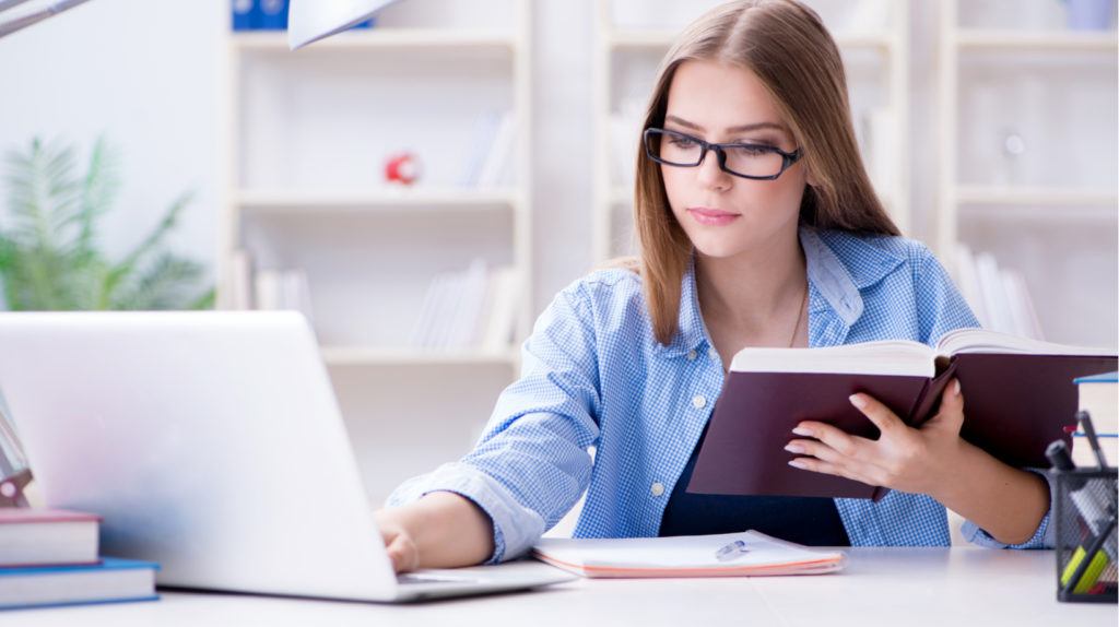 Choosing the Right Online Research Paper Writing Service: A Comprehensive Guide