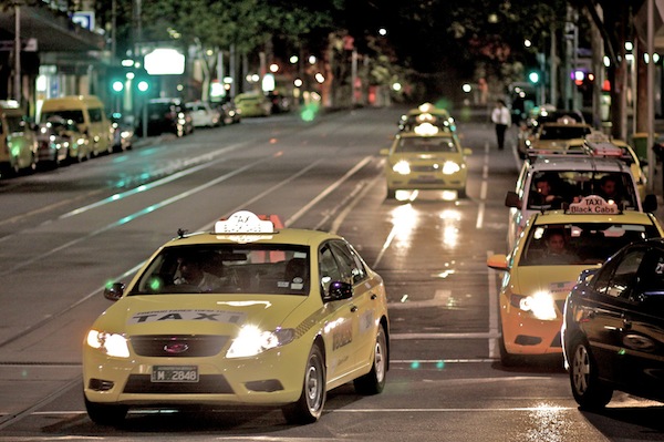 Efficient Travel Solutions: Geelong Taxi Services and Taxi to Melbourne Airport